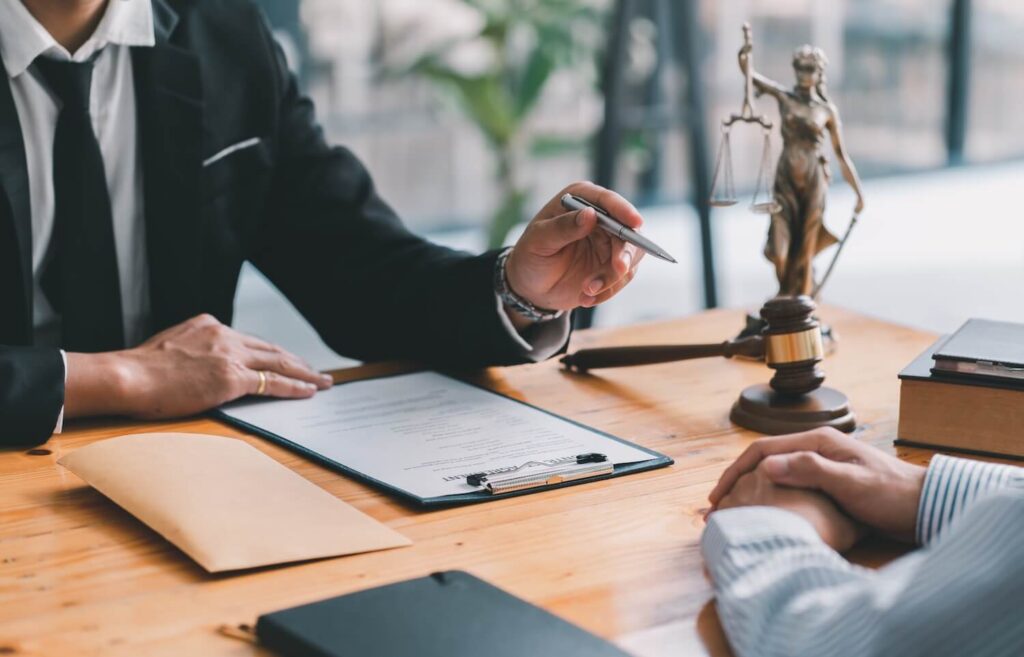 Report and adjusts the agreement document